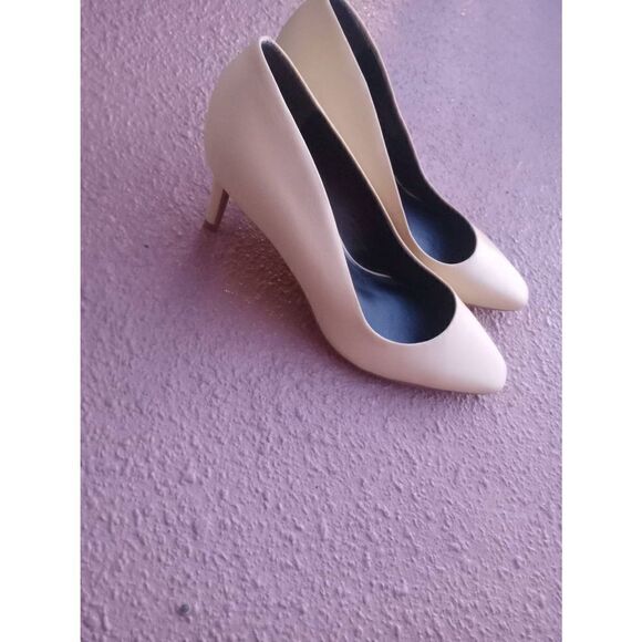 Ck pumps 8  - Picture 2 of 5